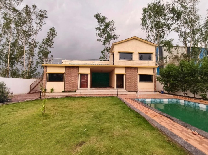 Riverview Villa